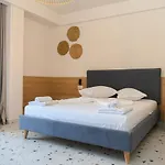 Hotel Village By The Sea