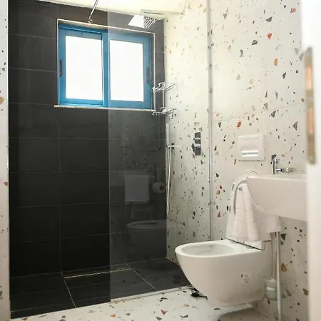 Village By The Sea 4* Golem (Tirana)