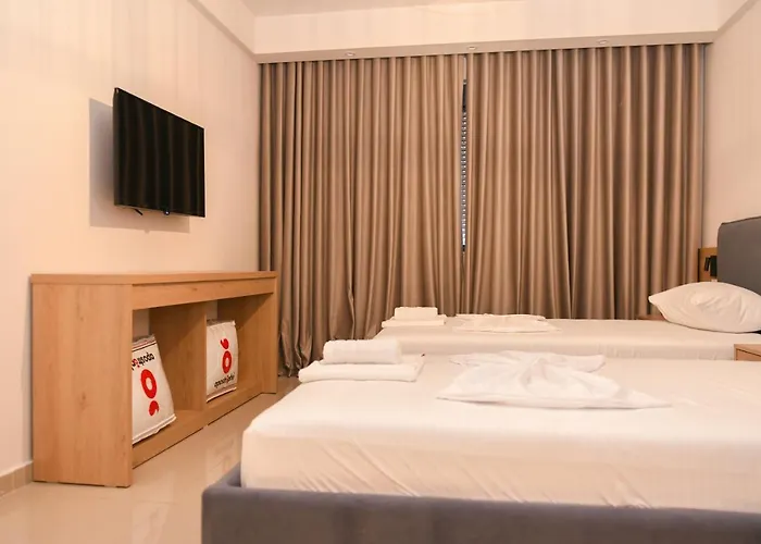فندق Village By The Sea 4*