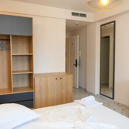 Village By The Sea 4*